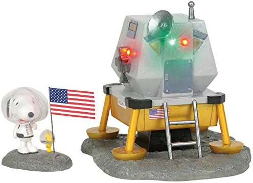 Department 56 Peanuts Village Beagle Has Landed Figurine Set