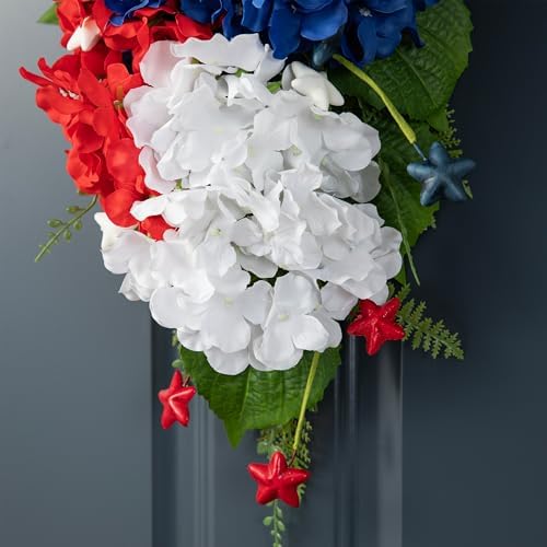 Glitzhome 22 Inch Patriotic Top Hat Hydrangea Wall Decor