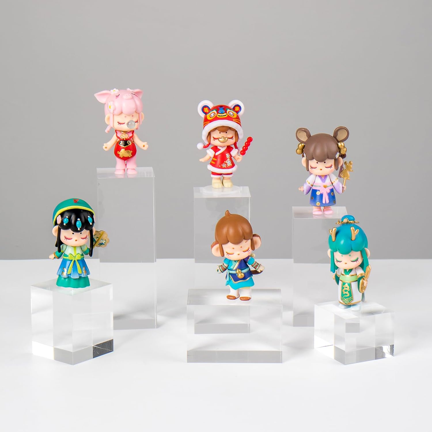 6Pcs Clear Acrylic Cube Display Risers Stands for Jewelry and Collectibles