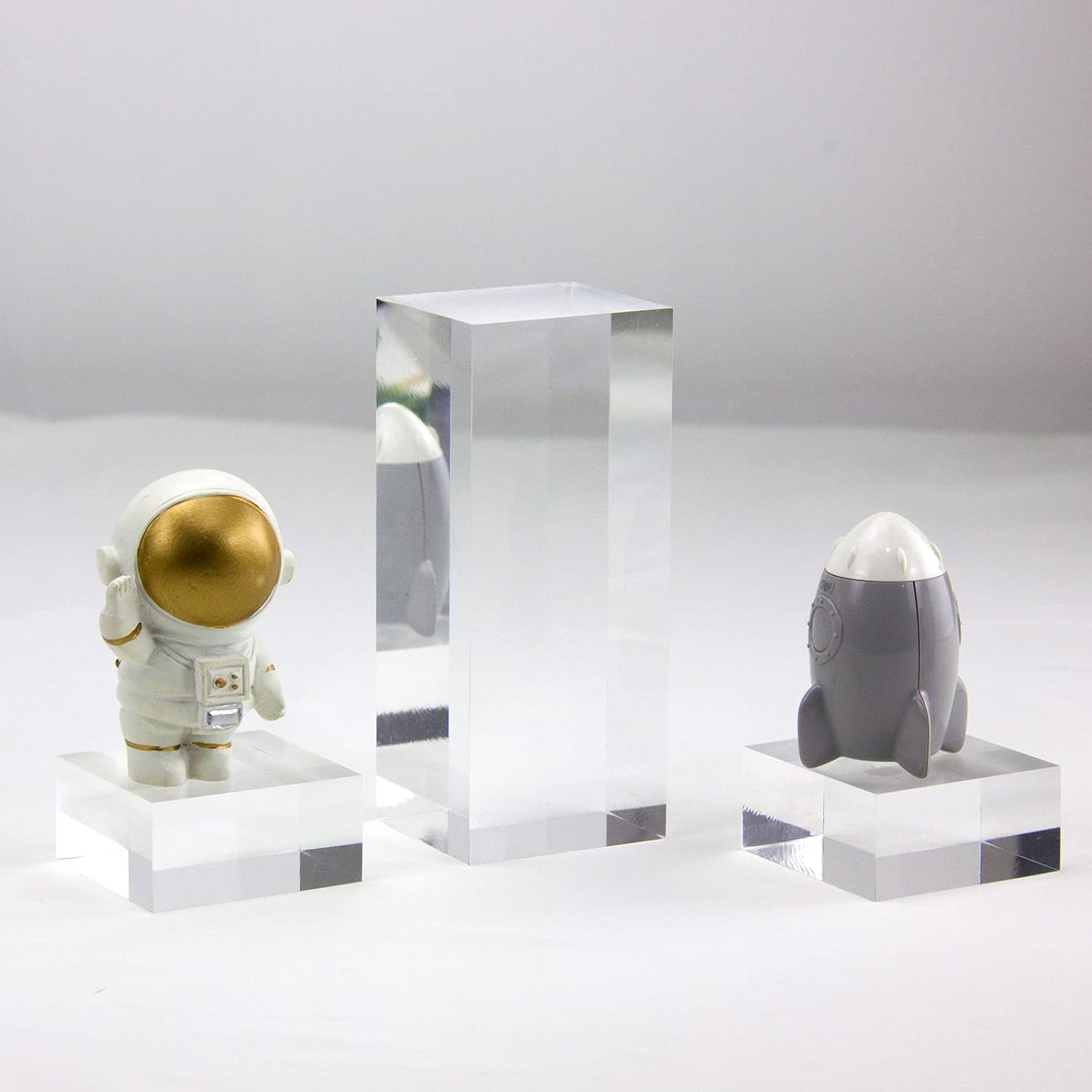 Clear Acrylic Display Risers Stand Blocks for Jewelry and Photography