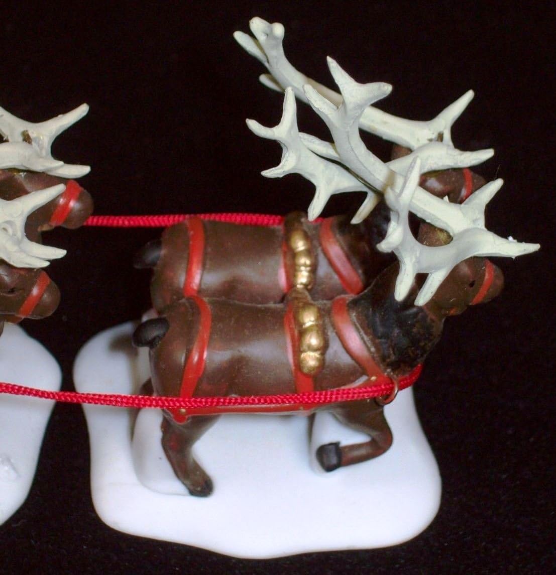 Department 56 North Pole Sleigh with 8 Reindeer