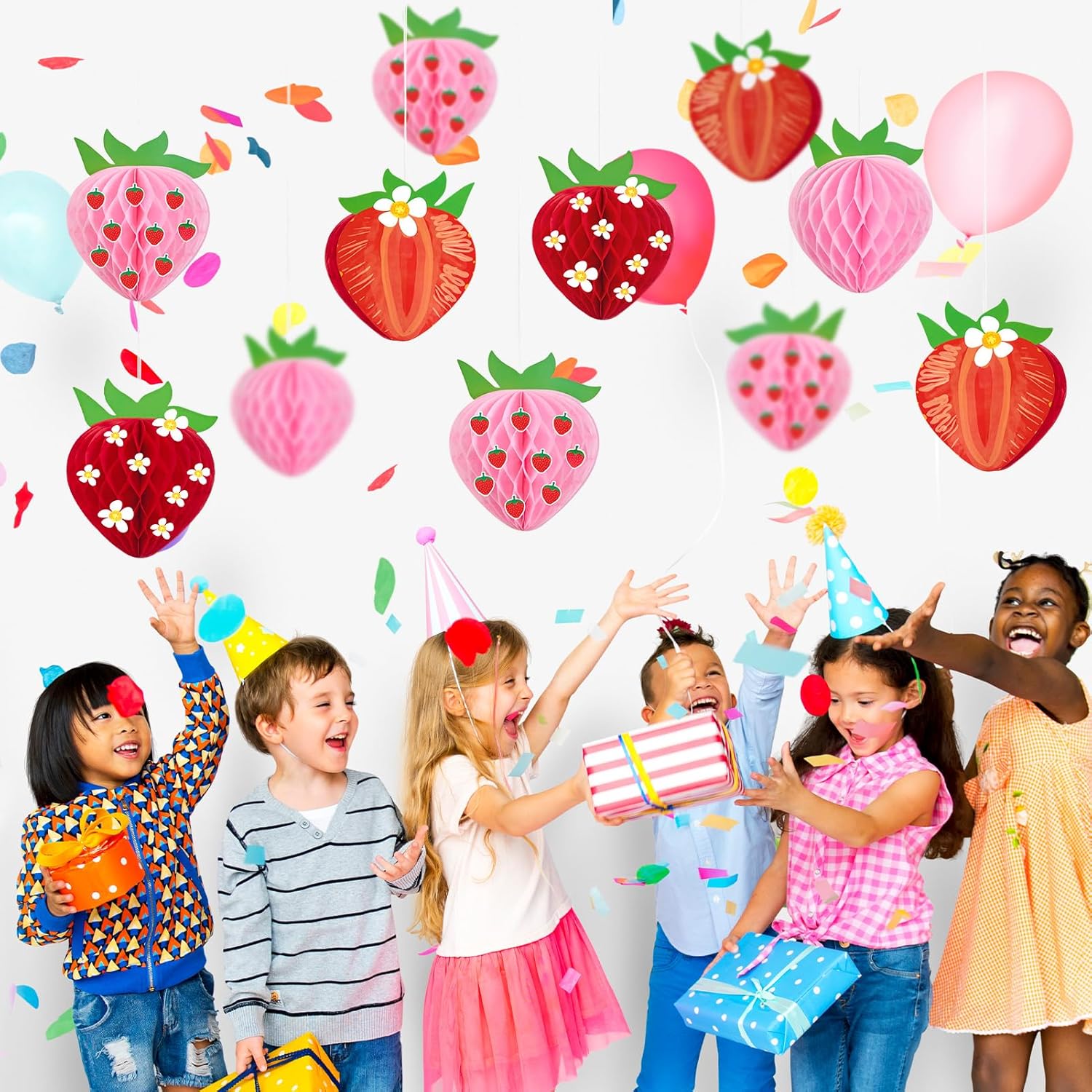 9PCS Strawberry Honeycomb Hanging Decorations