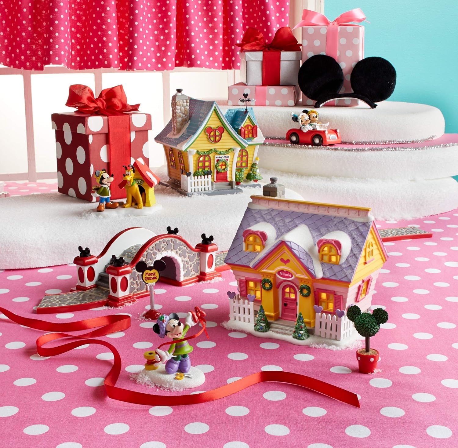 Department 56 Disney Minnies House Figurine 59 Inch
