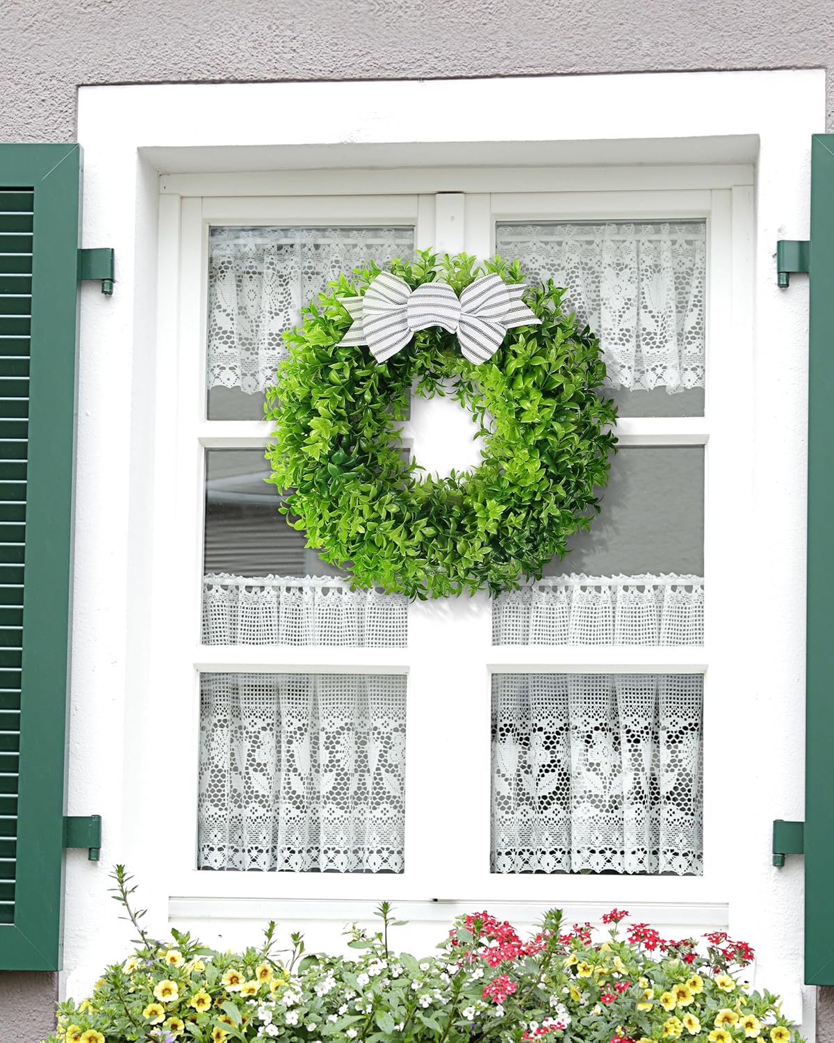 18 Inch Faux Boxwood Wreath with Plaid Bow and Sash